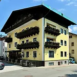 Magali's, - Inclusive Summer Card Zell am See