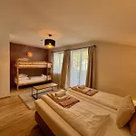 Magali's, - Inclusive Summer Card 3* Zell am See